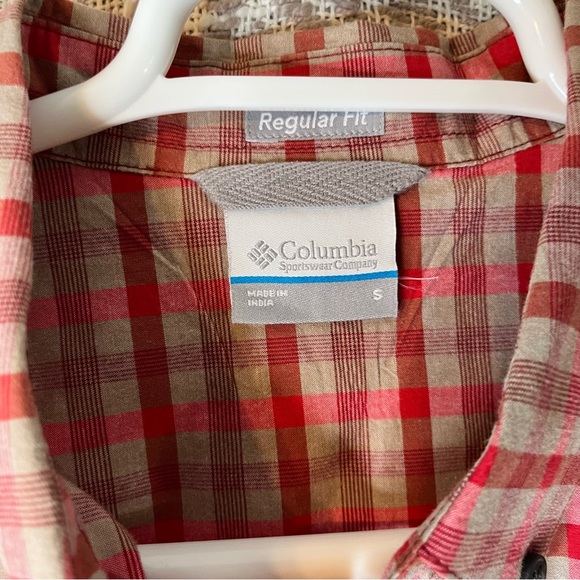 Columbia Button Down Dress Shirt Size S - Picture 5 of 6